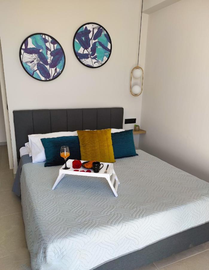 Poseidonas Luxury Apartment Platanes  Bagian luar foto